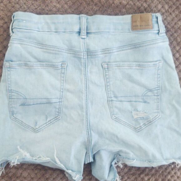 American Eagle Shorts  - Picture 6 of 8